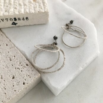 ベルギーリネンの輪っかのイヤリング/ピアス