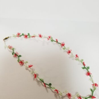 赤い小花のネックレス（受注製作）の画像
