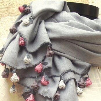 刺繍のお花つき　パシュミナストール　「ローズ」ライトグレー [PS140]の画像