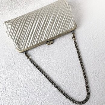 斜め縞文様　クラッチバッグ