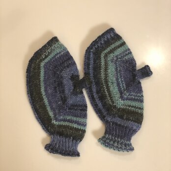 №14送料込子供サイズドイツソックヤーンの手編み手袋の画像