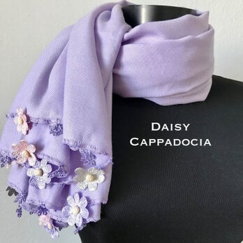 【オータムセール】刺繍のお花つき　パシュミナストール「デイジー」　ラベンダーの画像