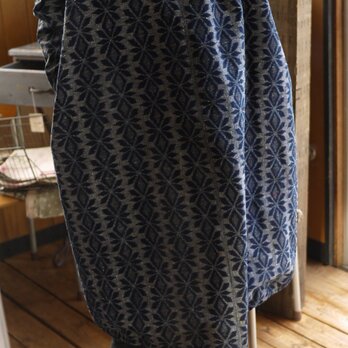 久留米絣正藍染手織りのスクエアワンピースの画像