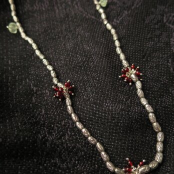 【Ｏ】様　オーダー品　SV　Hand made Beads・Garnet・Prehnite　Necklaceの画像