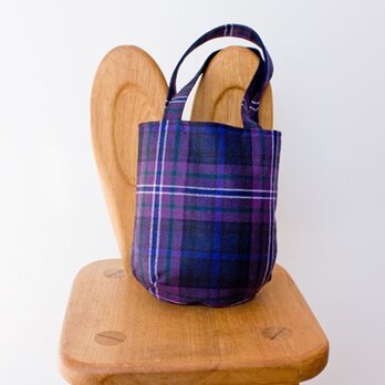 タータンチェックのお散歩バッグ【Scotland　forever】の画像