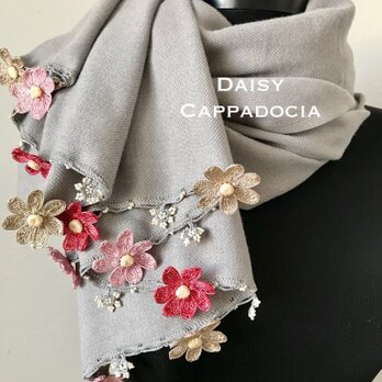 刺繍のお花つき　パシュミナストール「デイジー」ライトグレーの画像