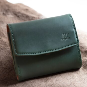 【小さな存在、大きな魅力】ショートギャルソンウォレット　二つ折り財布　ヌメ革　グリーン　aw-19hn