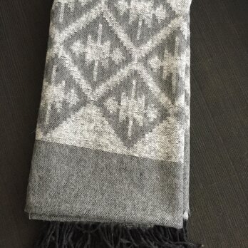 ❖　リバーシブル　ショール大 wool混合編みの画像