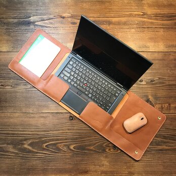 一枚革で作ったラップタイプのノートPCカバー：トコ革 ／Lenovo Thinkpad X1 Yoga 専用の画像