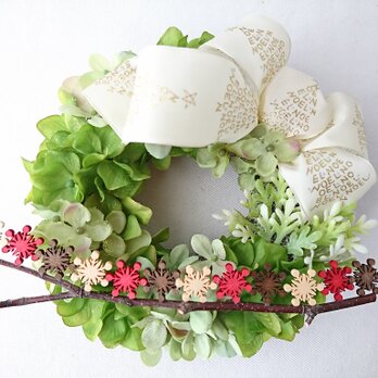 green  christmas  wreathの画像