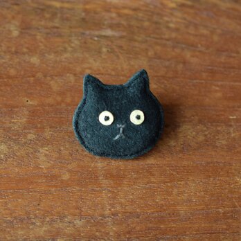 ブローチ　黒猫　顔の画像