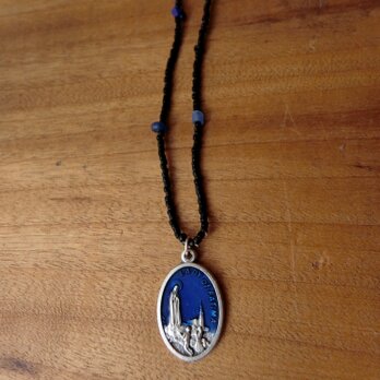 ＊祈りのネックレス@メダイ＋オールドビーズと3