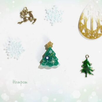 18c017 クリスマスツリーのピンバッジ☆グリーン ホムポムの画像