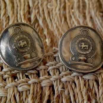 ＃E10   Sri Lanka coin  Earringsの画像
