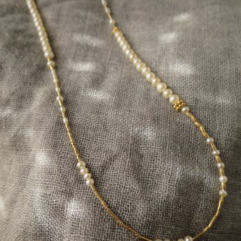 　Water pearl・Silver beads・ Long necklaceの画像