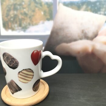 バレンタインに♡ チョコ ハートの持ち手マグカップの画像