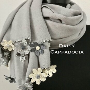 刺繍のお花つき　パシュミナストール「デイジー」グレーミックスの画像