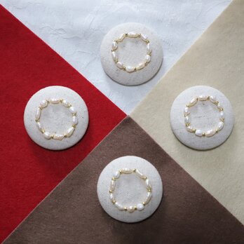 淡水パール＆ビーズ刺繍の飾りボタン（くるみボタン）の画像