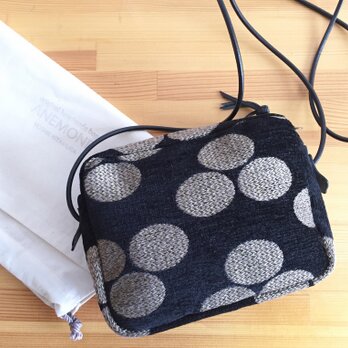 am327　pochette BLACK×gold　no.2