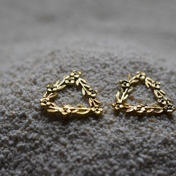 triangle and flowers earringsの画像