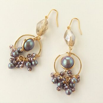 金具変更OK　Pierces or Earrings  淡水パール　ガラス（P0846）の画像