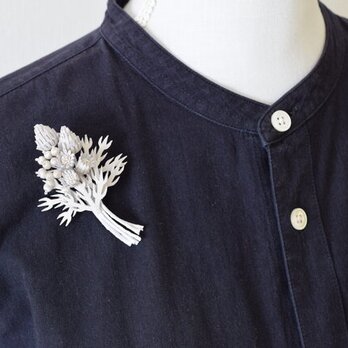 コサージュ　白いブーケ