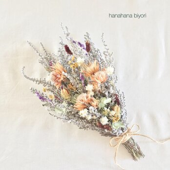 小花とソフトストーべのブーケ･スワッグ