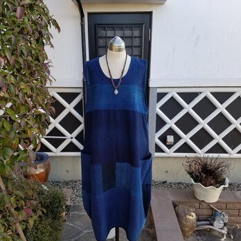 着物リメイク　手作り　藍無地　濃淡　ジャンパースカートの画像