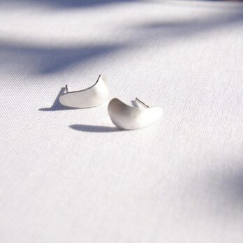 Landscape shaped sterling silver earringsの画像