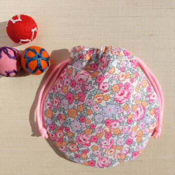 ミニ巾着袋　可愛いピンク小花　御守り　小物収納　プレゼントにも　の画像