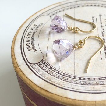 pink amethyst*pierceの画像