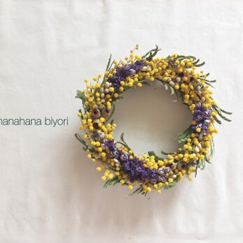 ミモザとブルーのチドリソウのリース(20cm)