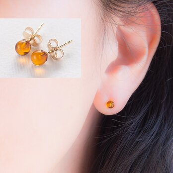 琥珀のシンプルひとつぶピアス
