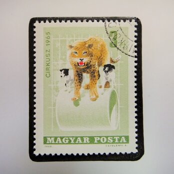 ハンガリー　サーカス切手ブローチ4817の画像