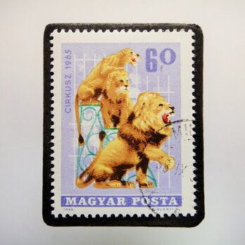 ハンガリー　サーカス切手ブローチ4822の画像