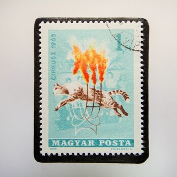 ハンガリー　サーカス切手ブローチ4823の画像