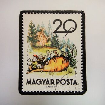 ハンガリー　童話切手ブローチ4828の画像