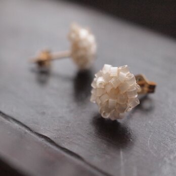 タティングレース　14kgf  confeito（コンフェイト）silk beads  white 受注制作の画像