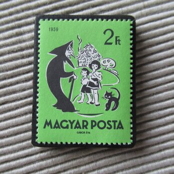 ハンガリー　童話切手ブローチ4848の画像