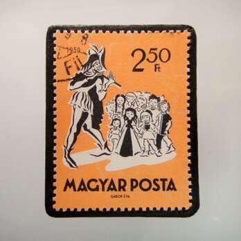 ハンガリー　童話切手ブローチ4851の画像