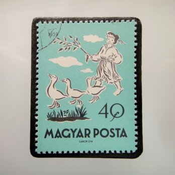 ハンガリー　童話切手ブローチ4853の画像