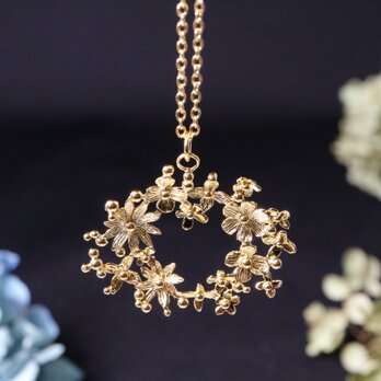 お花のネックレス