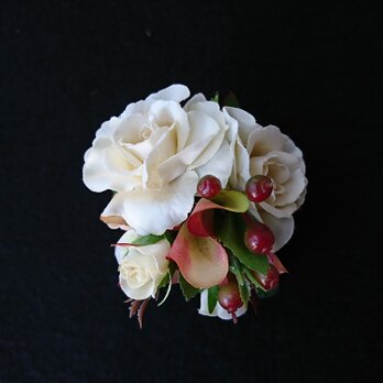 rose corsage ( クリーム )の画像