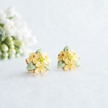 菜の花のピアス （ つまみ細工＊受注制作 ）の画像