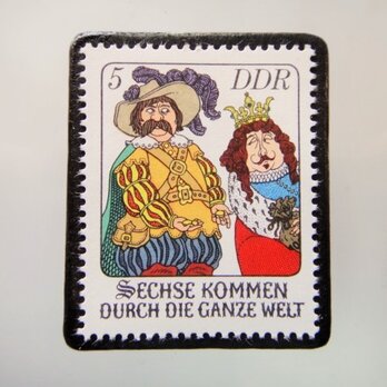 旧東ドイツ　童話切手ブローチ5031の画像