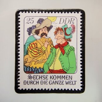 旧東ドイツ　童話切手ブローチ5034の画像
