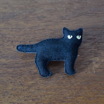 ブローチ　黒猫の画像