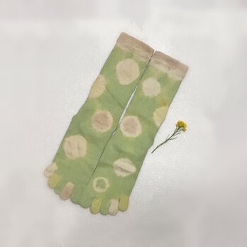 春分満月染め EMヘンプ5本指靴下〜水玉 虹の森〜 23-27cm ユニセックス 大麻 冷え取り 草木染めの画像