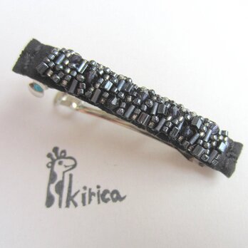 星屑と黒フェイクスエードのバレッタ(小）