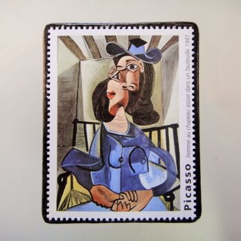 フランス　美術「ピカソ」切手ブローチ5057の画像
